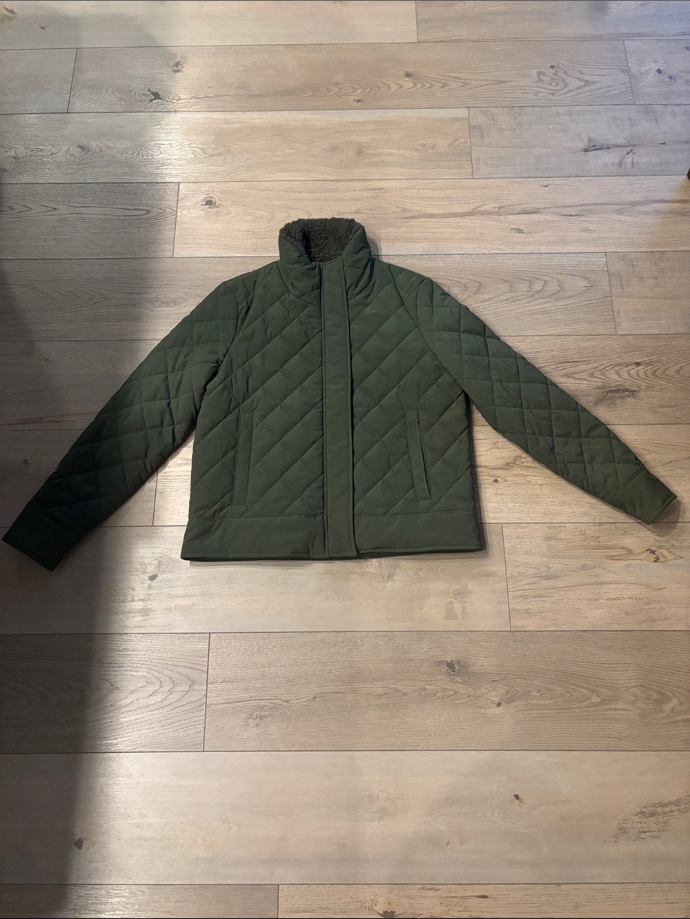 Vineyard Vines Quilted Sherpa Collar Jacket